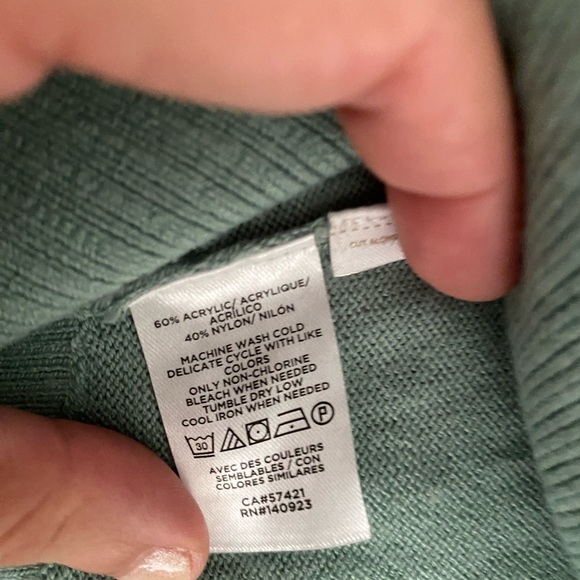 Loft XXSP Green Sweater VNeck Top - Picture 2 of 7